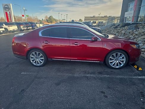 Used 2013 Lincoln MKS AWD image 2