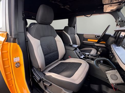 Used 2022 Ford Bronco Wildtrak AWD/4WD image 24