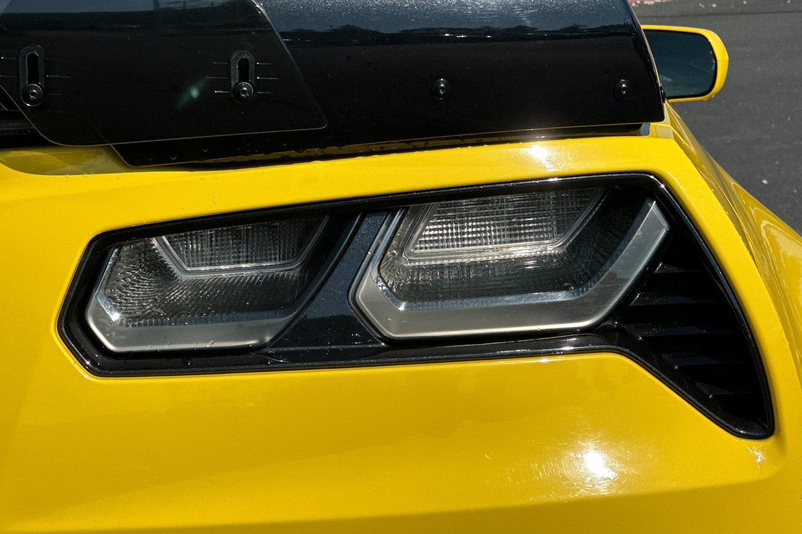 Used 2018 Chevrolet Corvette Z06 RWD image 48