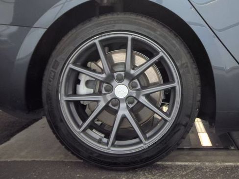 Used 2023 Tesla Model 3 Standard Range RWD image 4