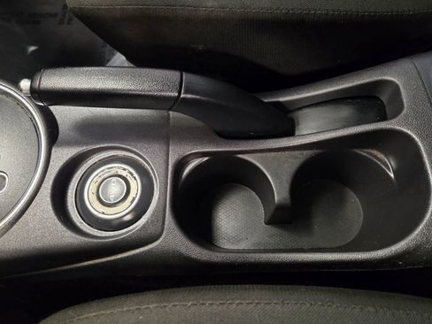 Used 2017 Mitsubishi Outlander Sport SE image 36