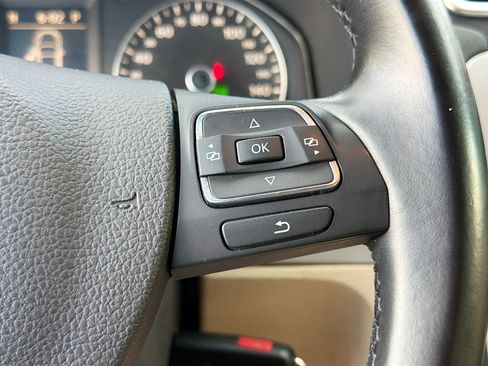 Used 2012 Volkswagen Eos Komfort image 33