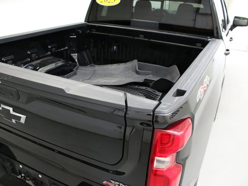 Used 2023 Chevrolet Silverado 1500 RST w/ All Star Edition Plus AWD/4WD image 9