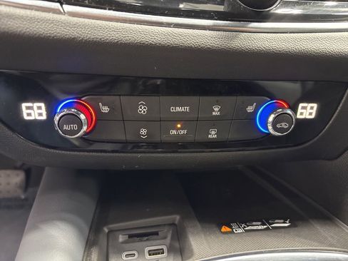 Used 2023 Buick Enclave Essence w/ LPO, Floor Liner Package FWD image 24