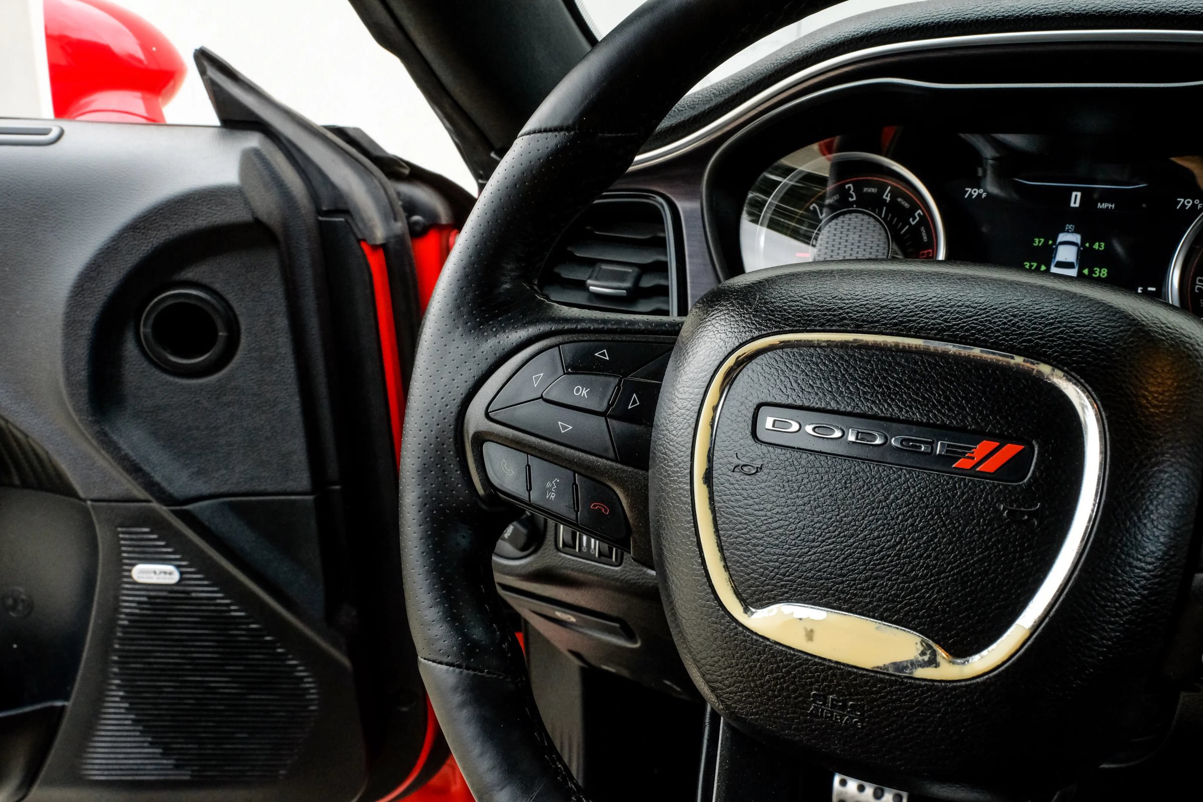 Used 2016 Dodge Challenger R/T Scat Pack RWD image 23