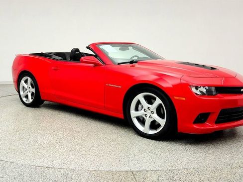 Used 2015 Chevrolet Camaro SS RWD image 3