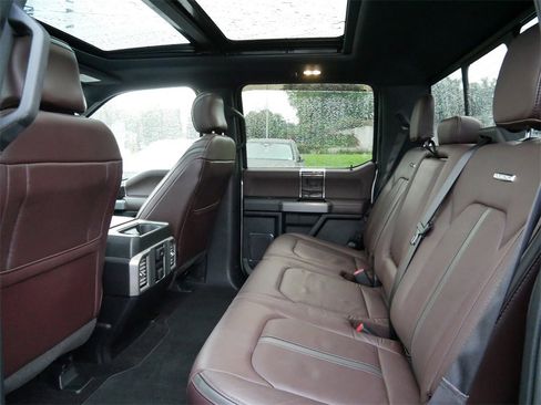 Used 2016 Ford F150 Platinum w/ Equipment Group 701A Luxury image 9