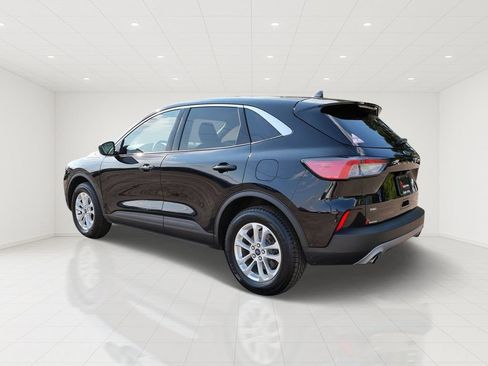Certified 2020 Ford Escape SE AWD/4WD image 4