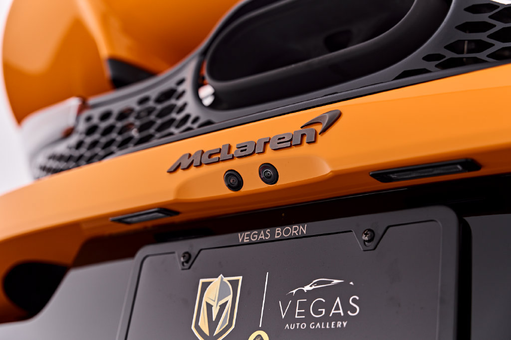 Used 2025 McLaren 750S Spider RWD image 40