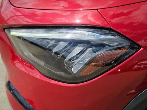 Used 2025 Mercedes-Benz GLA 250 image 10