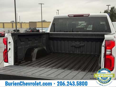 Used 2023 Chevrolet Silverado 1500 LTZ image 33