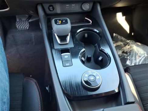 New 2026 Nissan Rogue SV image 14