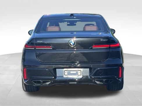 Used 2024 BMW 760i xDrive w/ Executive Package AWD/4WD image 8