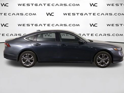 Used 2024 Honda Accord EX image 41