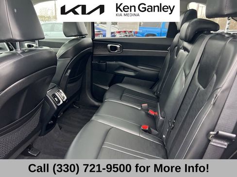 Certified 2025 Kia Sorento S w/ Panoramic Sunroof Package image 50