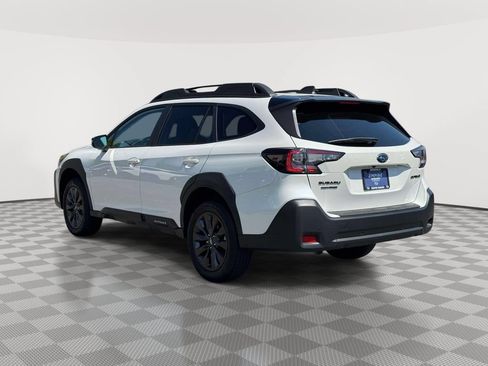 Used 2025 Subaru Outback Onyx Edition AWD/4WD image 6