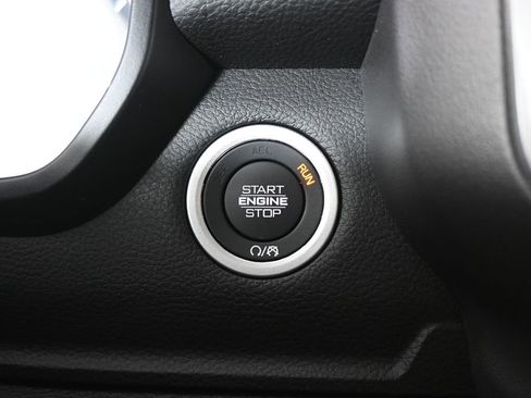 Used 2023 RAM 1500 Big Horn image 31