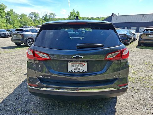 Used 2021 Chevrolet Equinox LT FWD image 23