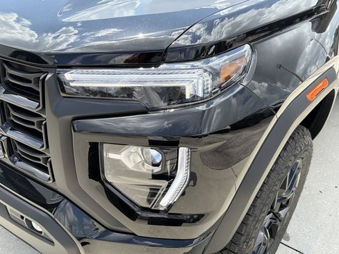 New 2026 GMC Canyon Elevation w/ Convenience Package AWD/4WD image 9