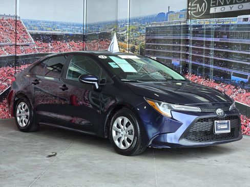 Certified 2021 Toyota Corolla LE w/ Carpet Mat Package (TMS) image 1