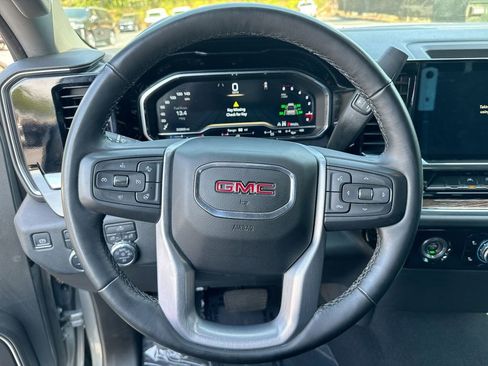Used 2023 GMC Sierra 1500 Elevation w/ X31 Off-Road Package AWD/4WD image 16