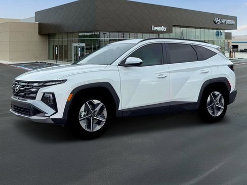 New 2026 Hyundai Tucson SEL image 2