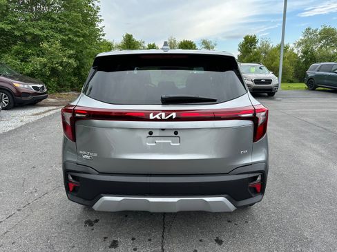 New 2026 Kia Seltos LX AWD/4WD image 6