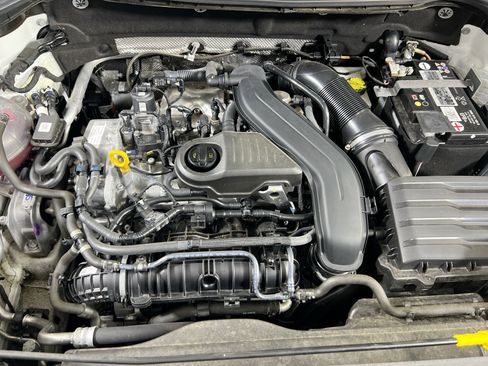 Used 2023 Volkswagen Taos S image 28