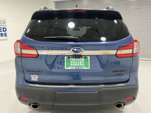 Used 2022 Subaru Ascent Onyx Edition image 7