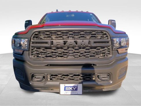 Used 2024 RAM 3500 Tradesman image 11