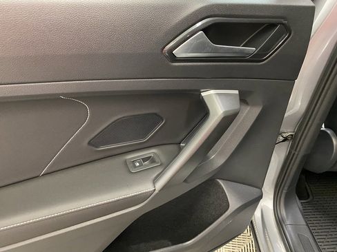 Used 2024 Volkswagen Tiguan Wolfsburg Edition image 33