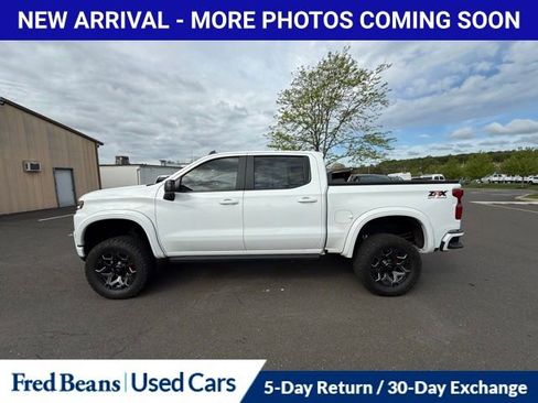 Used 2021 Chevrolet Silverado 1500 RST w/ Convenience Package II AWD/4WD image 6