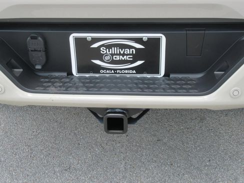 New 2026 GMC Canyon Elevation w/ Convenience Package RWD image 30