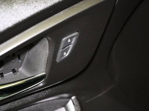 Used 2024 Chevrolet Malibu LT image 43