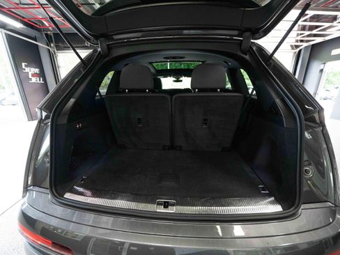 Used 2025 Audi Q7 2.0T Premium AWD/4WD image 28