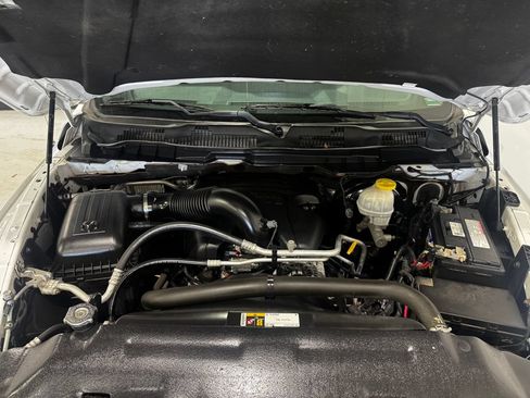 Used 2018 RAM 1500 Big Horn AWD/4WD image 11
