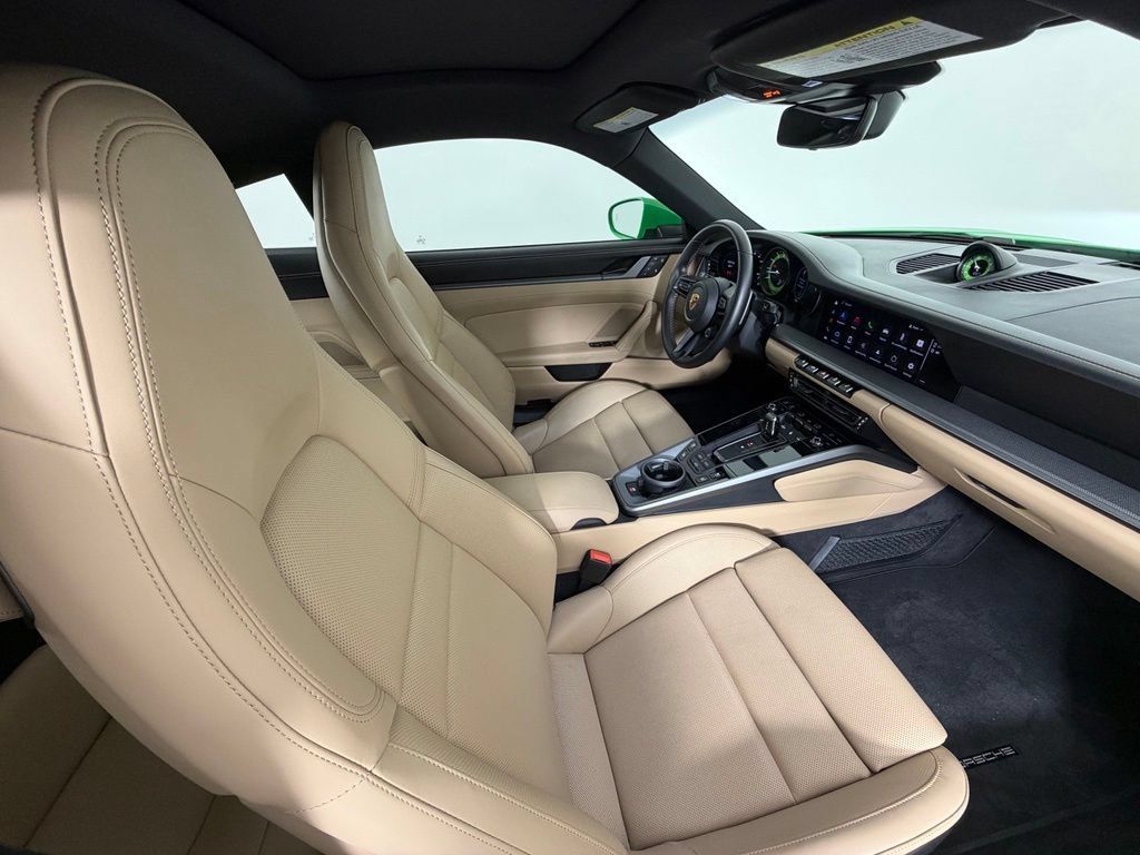 Certified 2023 Porsche 911 Carrera 4S AWD/4WD image 39