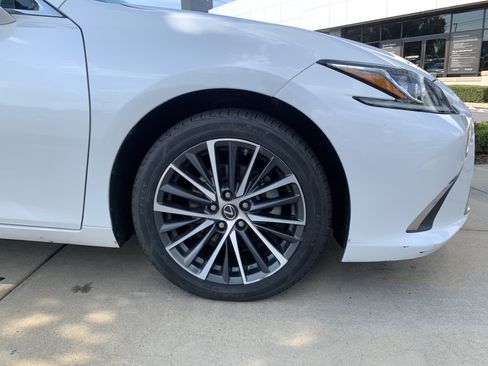 Used 2022 Lexus ES 350 w/ Premium Package FWD image 13