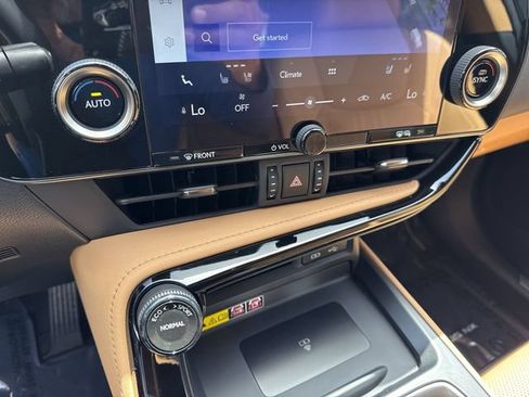 Used 2024 Lexus NX 350 AWD image 19
