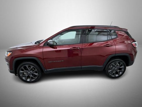 Used 2021 Jeep Compass Latitude AWD/4WD image 8