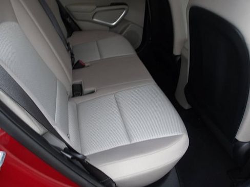 Certified 2024 Kia Soul LX FWD image 11