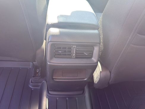 Used 2023 Honda CR-V EX image 30