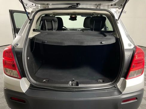Used 2016 Chevrolet Trax LS image 11