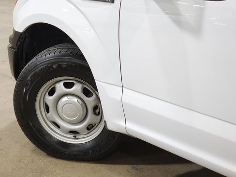 Used 2020 Ford F150 XL w/ Equipment Group 101A Mid image 24