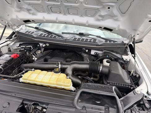 Certified 2019 Ford F150 Lariat w/ Equipment Group 502A Luxury image 59