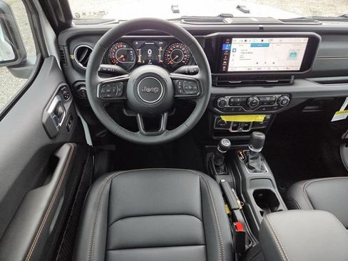 New 2026 Jeep Gladiator Sport AWD/4WD image 9