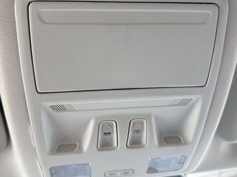 Used 2023 Ford Escape Platinum w/ Premium Technology Package AWD/4WD image 26