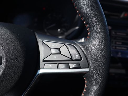 Used 2023 Nissan Kicks SR w/ SR Premium Package image 19