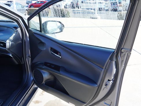 Certified 2022 Toyota Prius Prime LE image 23