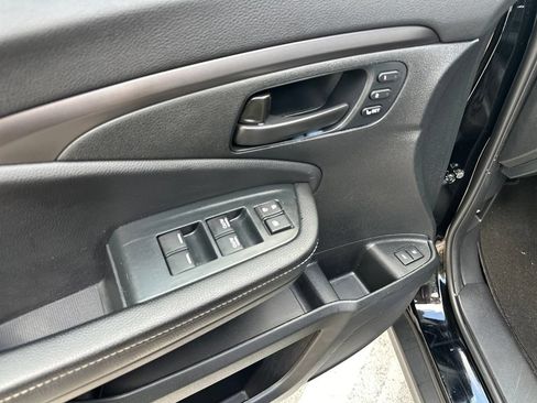 Used 2023 Honda Passport EX-L image 17